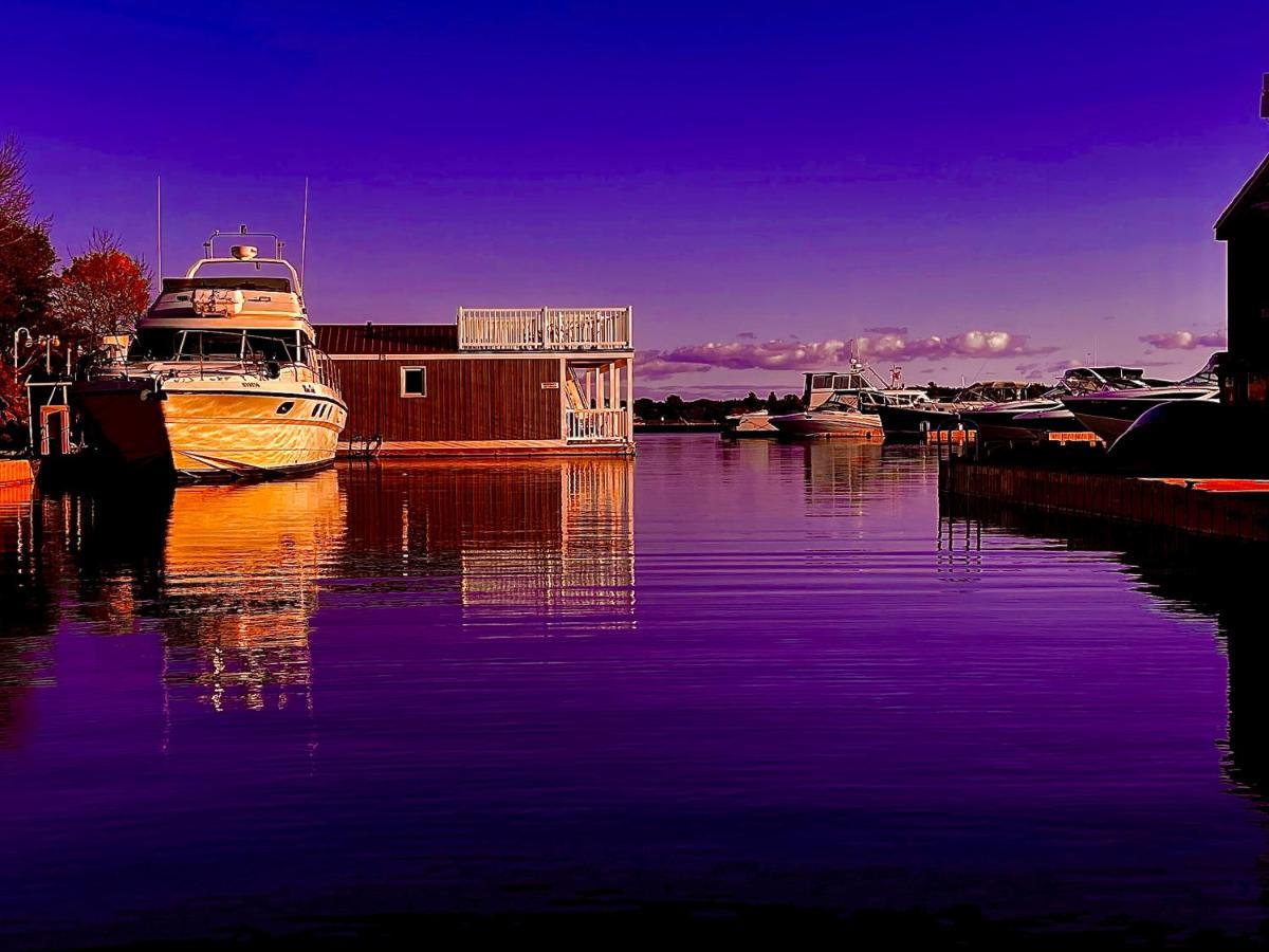 Charlotte's Rose 4* Charlottetown