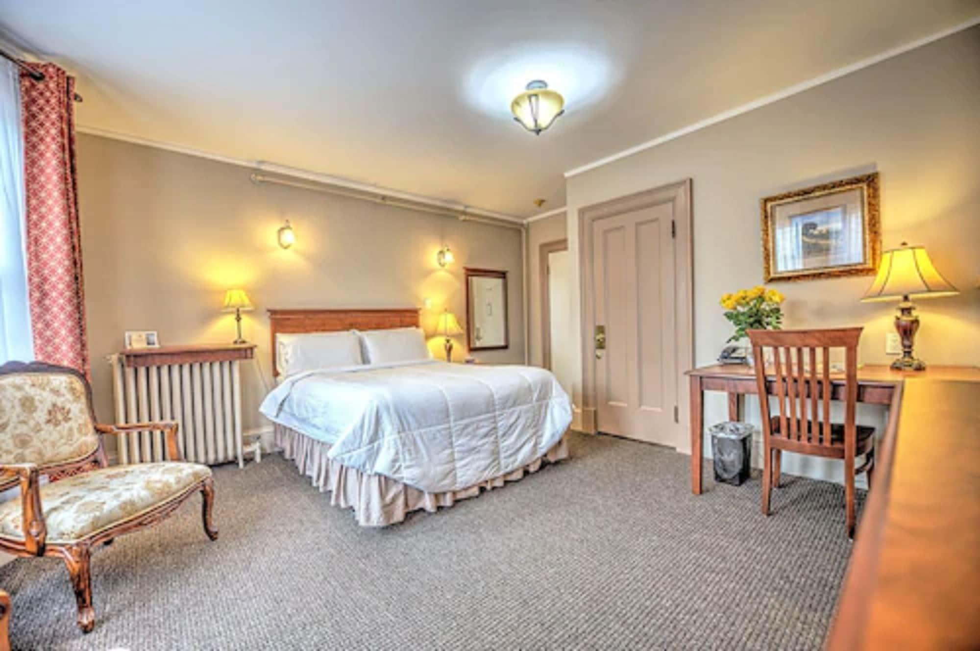 Sonata Inn 3*