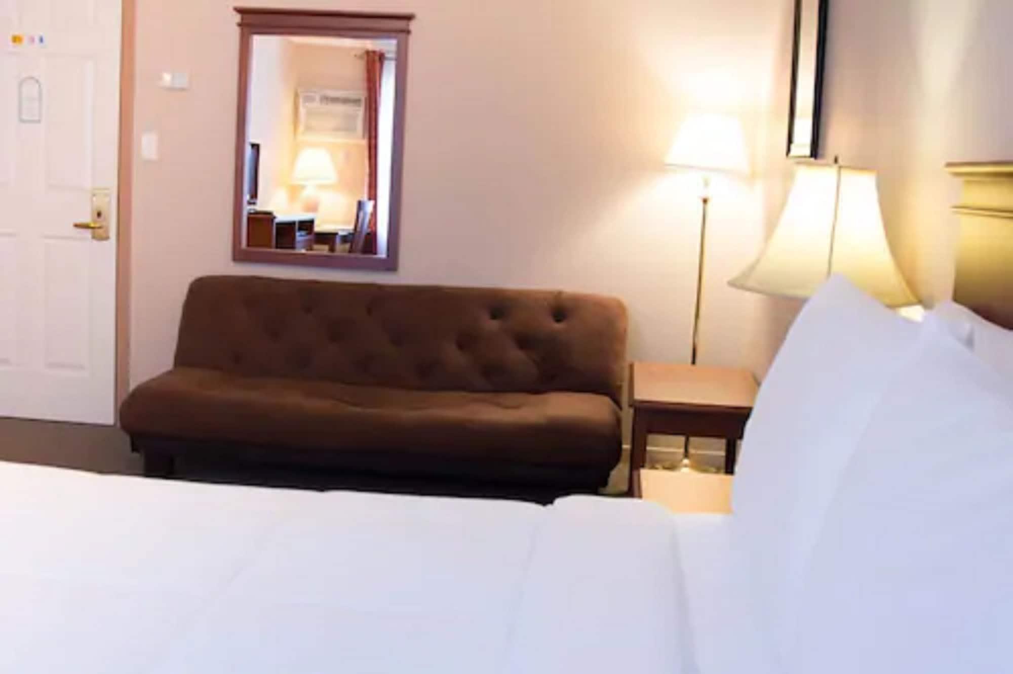 Sonata Inn 3*