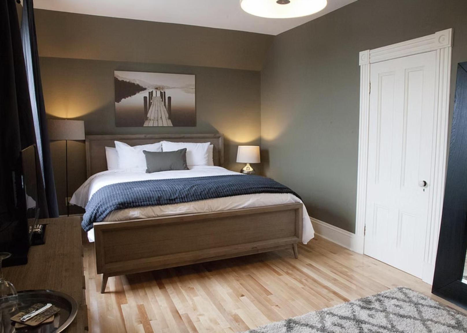 Hotel Fairholm Boutique Charlottetown