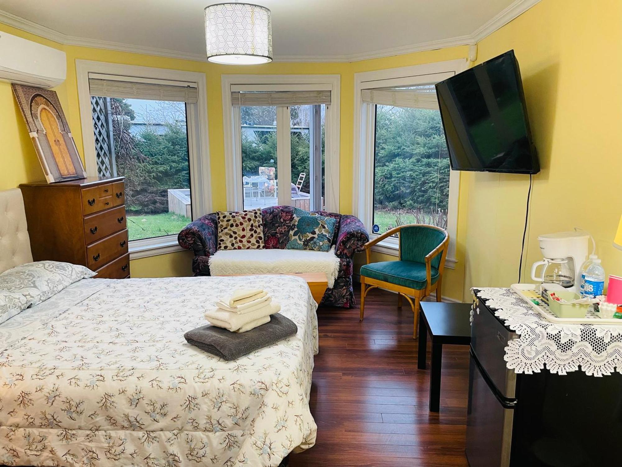 Lily's Garden Hotel Charlottetown