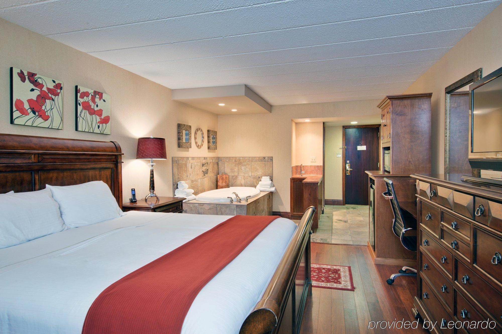 Express & By Ihg Hotel