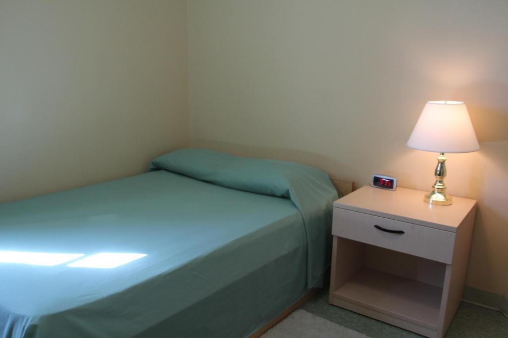 Aparthotel Glendenning Hall At Holland College 2*