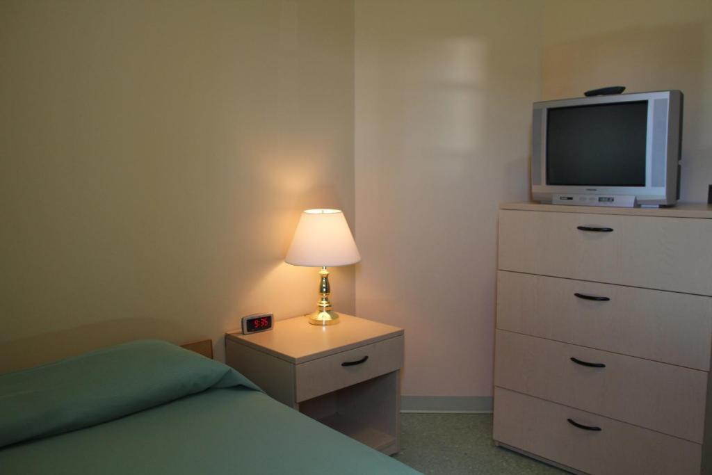 Glendenning Hall At Holland College Aparthotel 2*