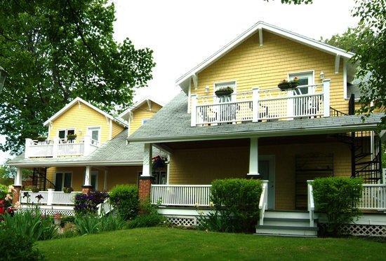 Bed & Breakfast Hillhurst 4*