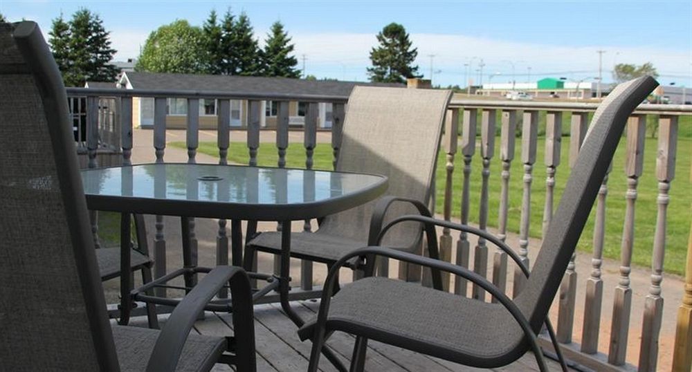 Royalty Maples Motel & Cottages Motel Charlottetown