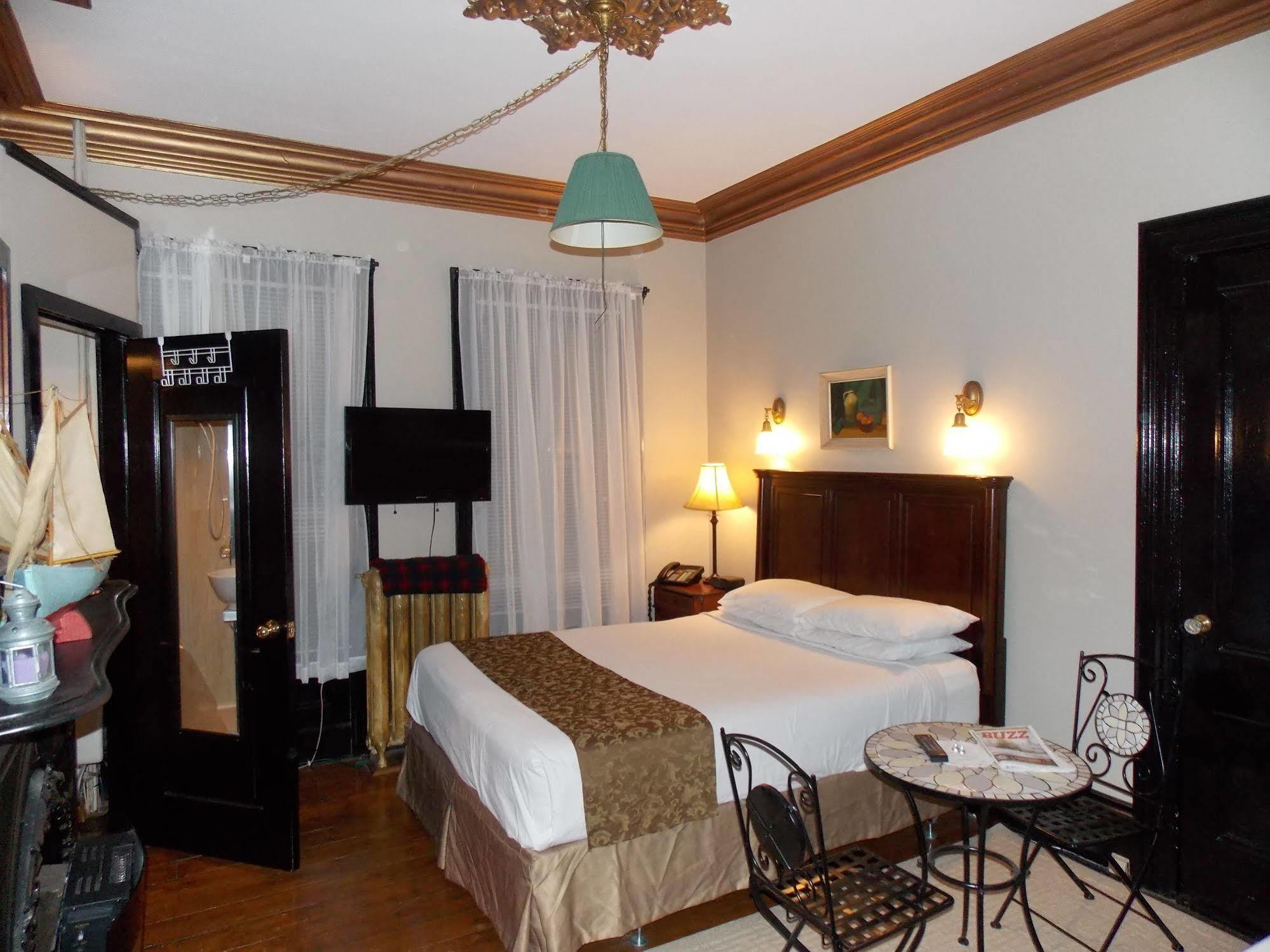 Hotel Of Euston 2*