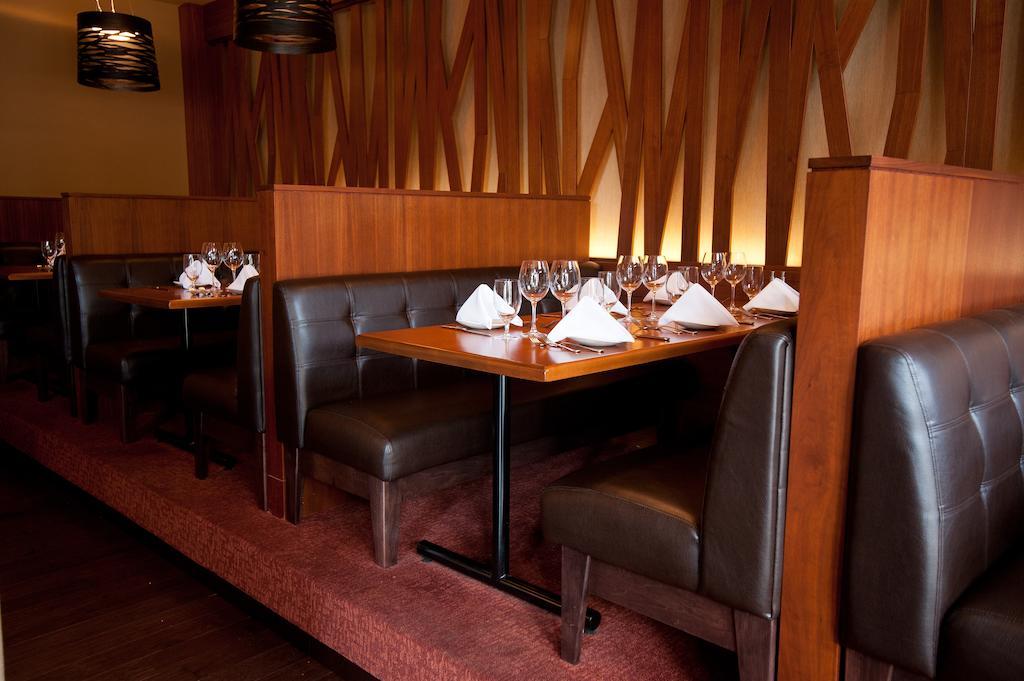 The Holman Grand 4*