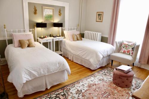 Bed & Breakfast Charlotte's Rose Charlottetown